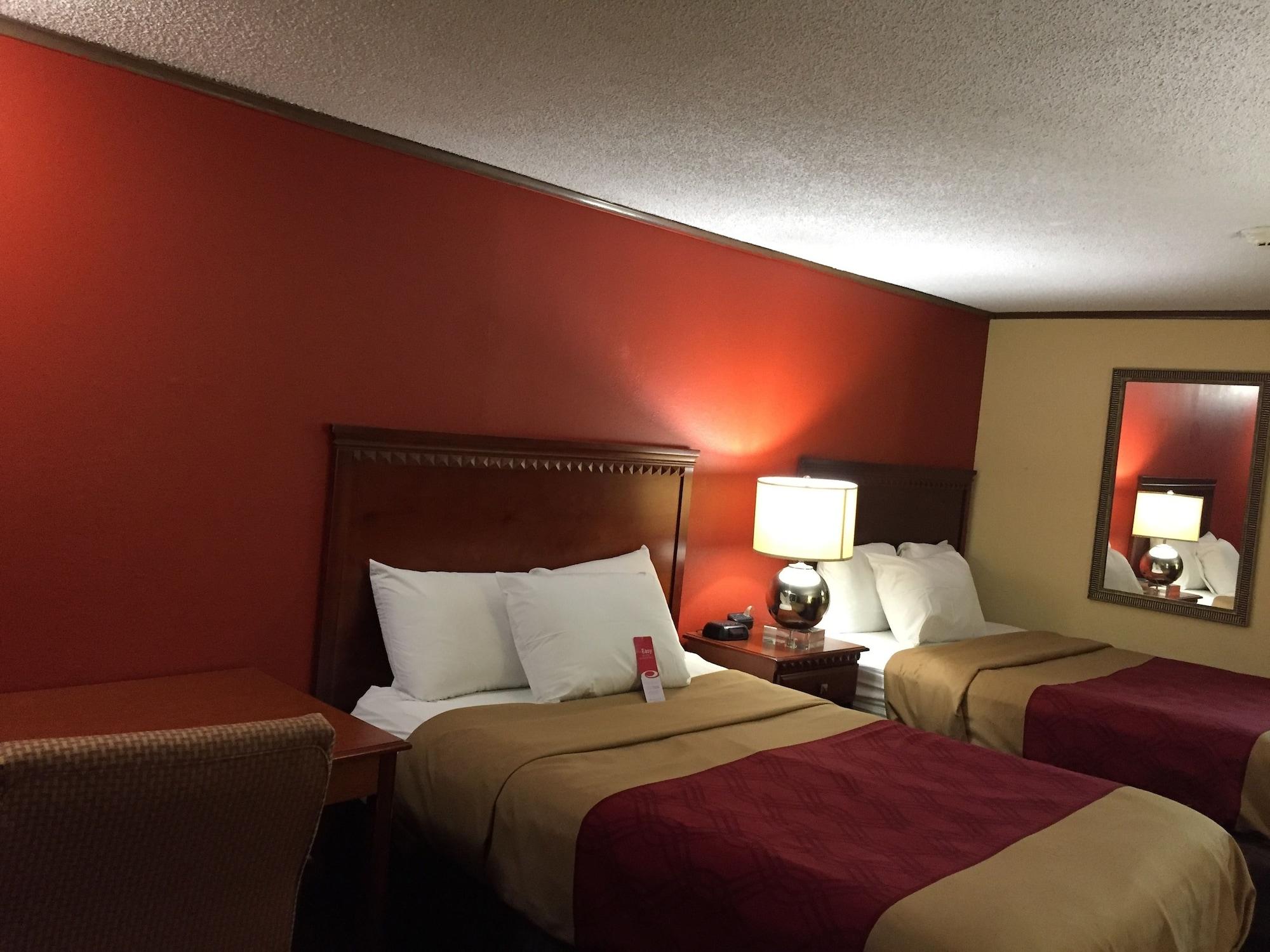Econo Lodge Norwalk Exteriér fotografie