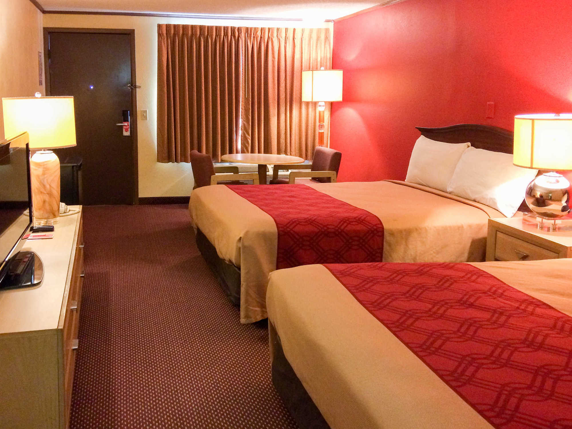 Econo Lodge Norwalk Pokoj fotografie